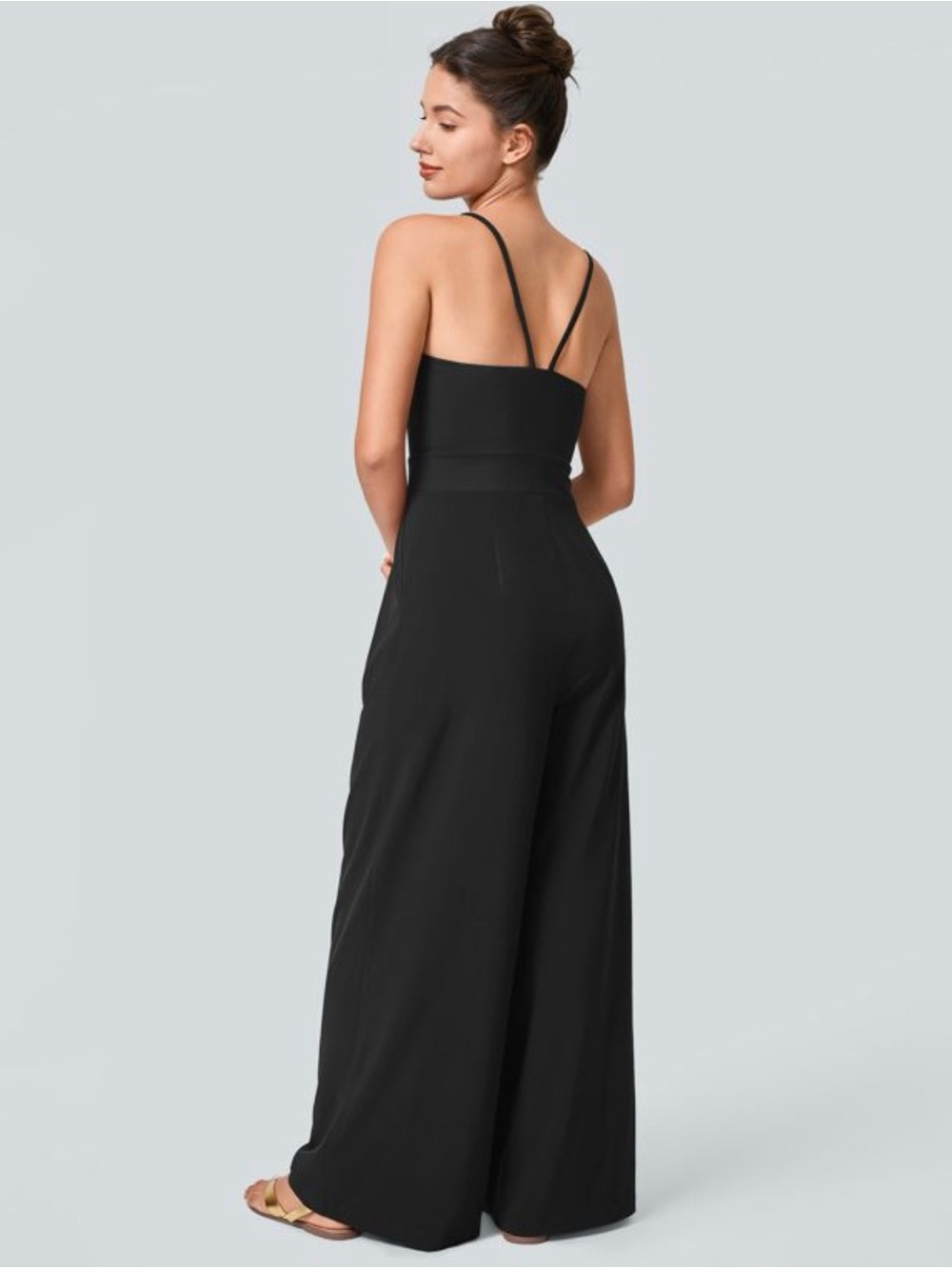 π€ Halara Black V-Neck Wide Leg Jumpsuit β Medium Tall β NWOT - Picture 2 of 5